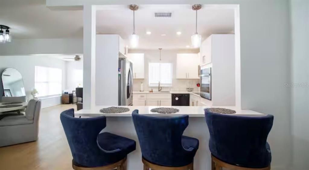 En Venta: $429,000 (2 camas, 2 baños, 1264 Pies cuadrados)