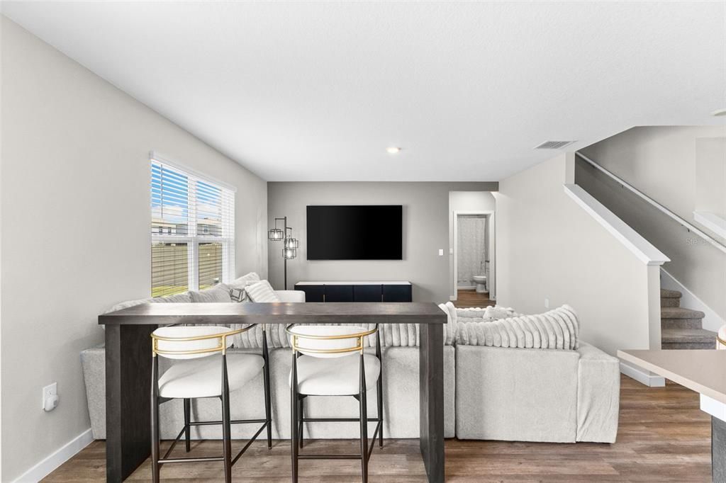En Venta: $529,000 (5 camas, 3 baños, 2605 Pies cuadrados)