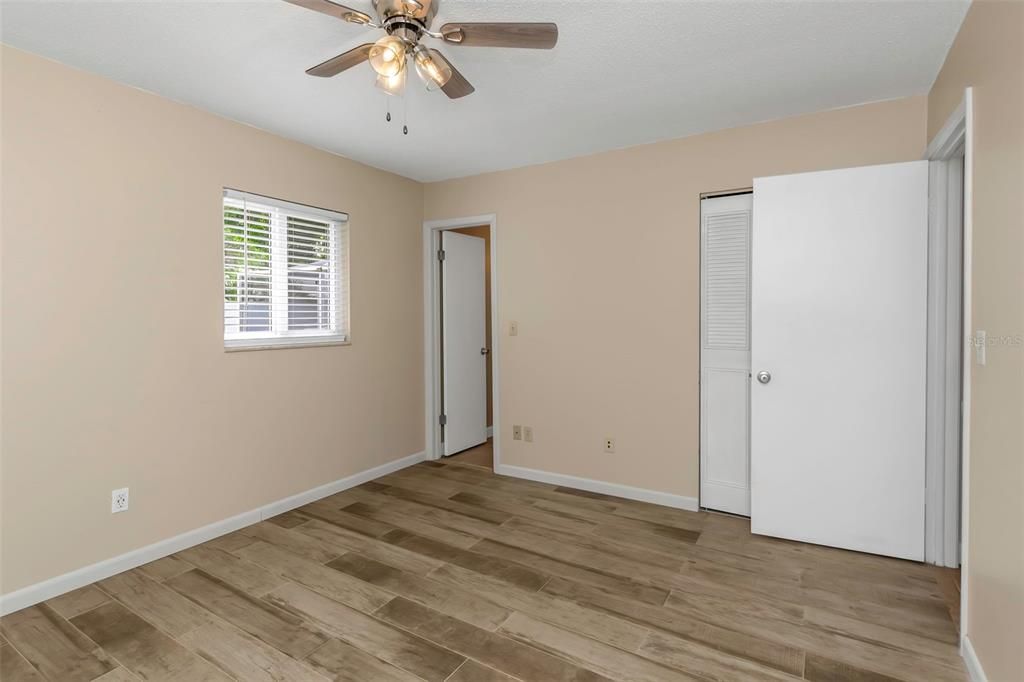 For Rent: $3,600 (4 beds, 2 baths, 1242 Square Feet)