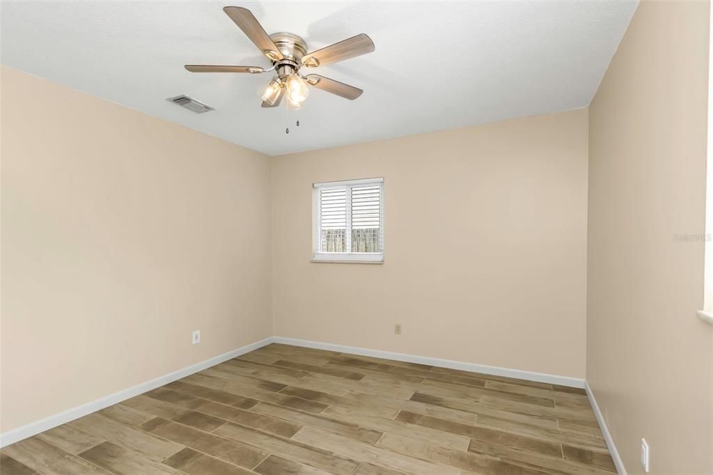 For Rent: $3,600 (4 beds, 2 baths, 1242 Square Feet)