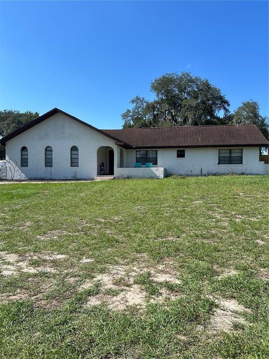 Activo con contrato: $299,000 (2 camas, 2 baños, 1618 Pies cuadrados)