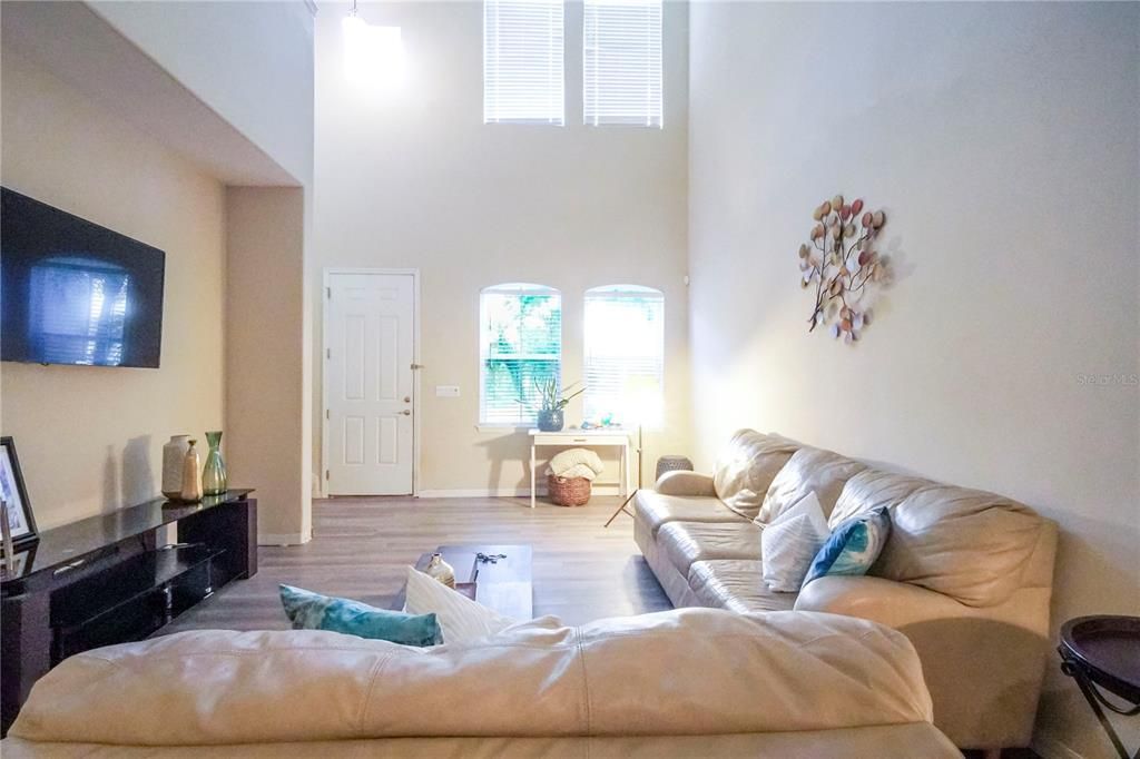 For Sale: $359,900 (3 beds, 2 baths, 1767 Square Feet)