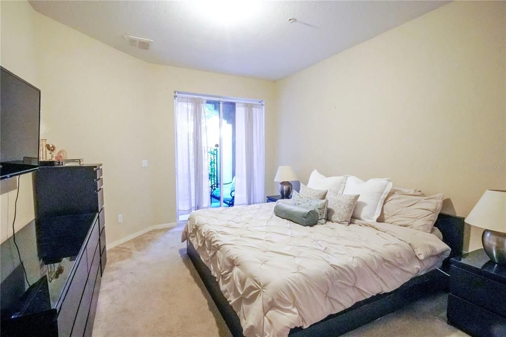 For Sale: $359,900 (3 beds, 2 baths, 1767 Square Feet)
