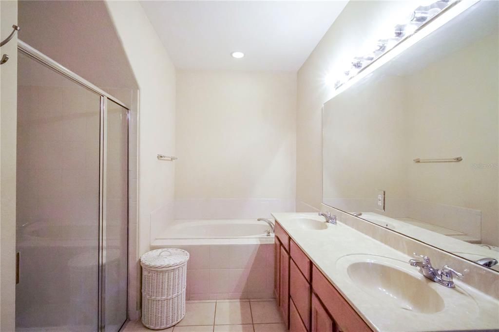 For Sale: $359,900 (3 beds, 2 baths, 1767 Square Feet)