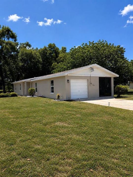 For Sale: $264,900 (4 beds, 2 baths, 1212 Square Feet)