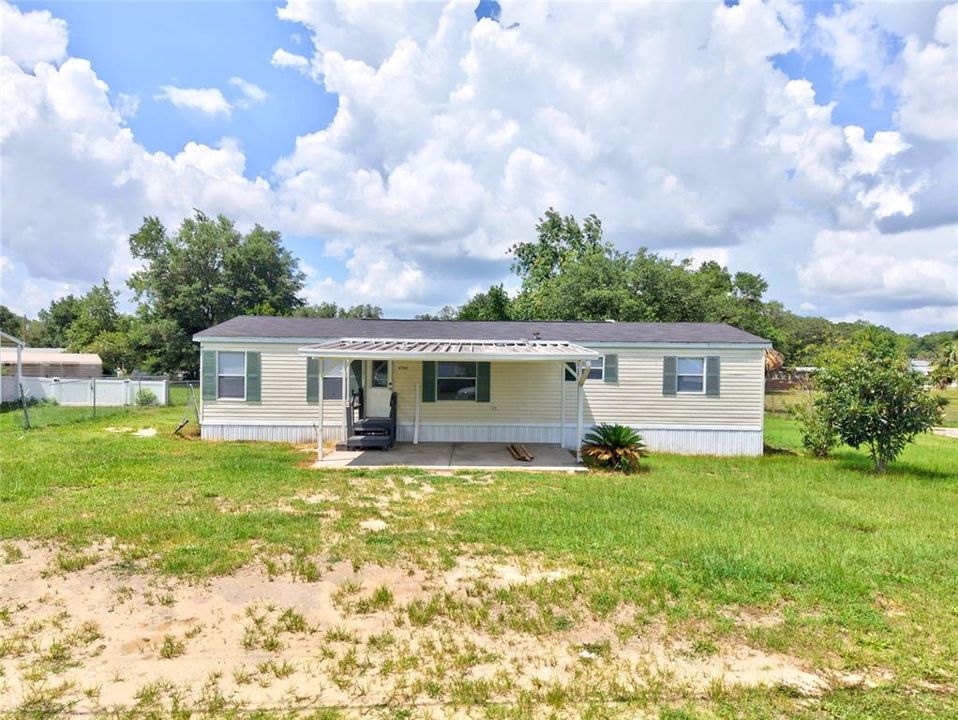 For Rent: $1,800 (4 beds, 2 baths, 1248 Square Feet)