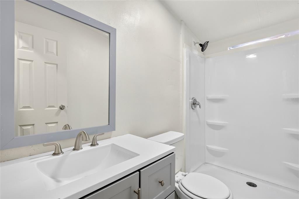 For Rent: $1,800 (4 beds, 2 baths, 1248 Square Feet)