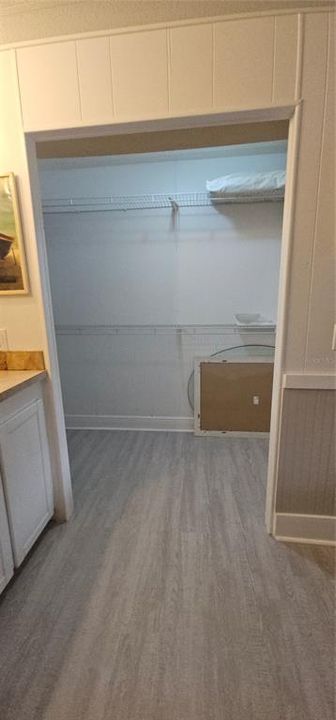 На продажу: $241,900 (2 спален, 2 ванн, 1392 Квадратных фут)