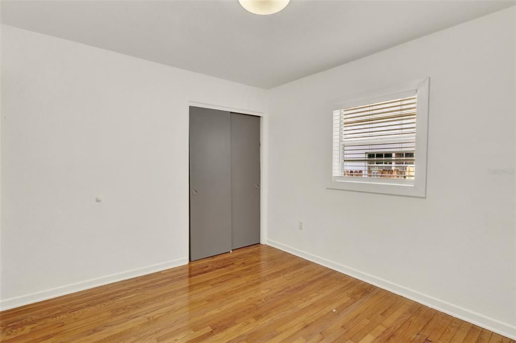 For Rent: $2,350 (3 beds, 1 baths, 1443 Square Feet)