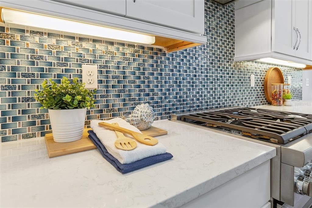 En Venta: $799,500 (3 camas, 3 baños, 2314 Pies cuadrados)