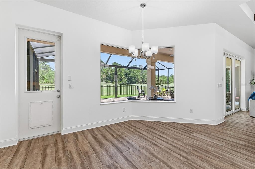 En Venta: $799,500 (3 camas, 3 baños, 2314 Pies cuadrados)