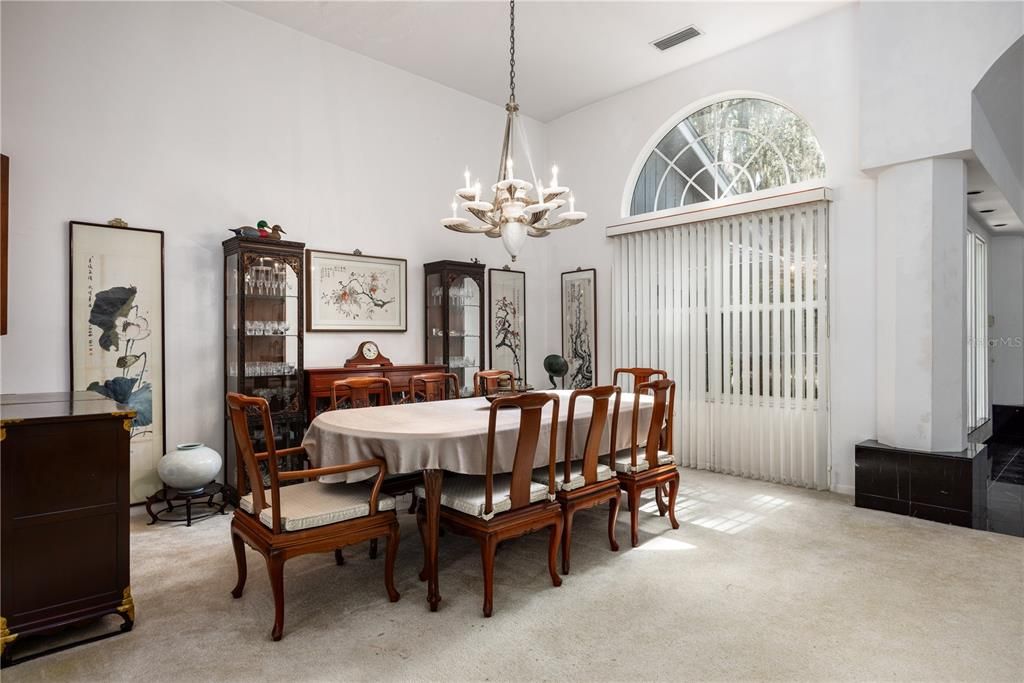 En Venta: $798,000 (5 camas, 3 baños, 4351 Pies cuadrados)