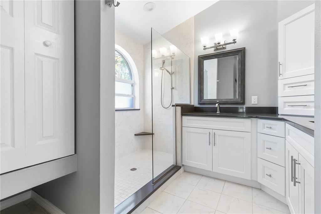 На продажу: $429,000 (3 спален, 2 ванн, 1508 Квадратных фут)