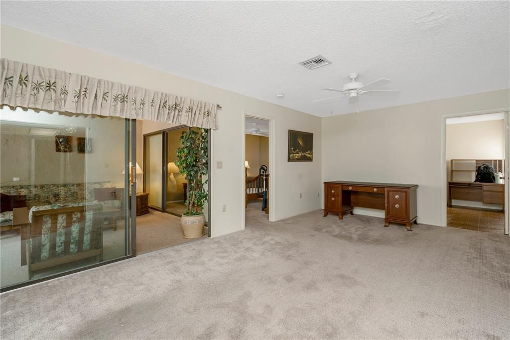 For Sale: $350,000 (2 beds, 2 baths, 1630 Square Feet)