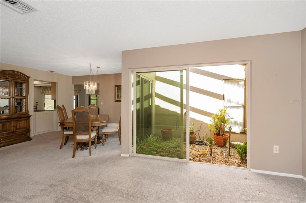 For Sale: $350,000 (2 beds, 2 baths, 1630 Square Feet)