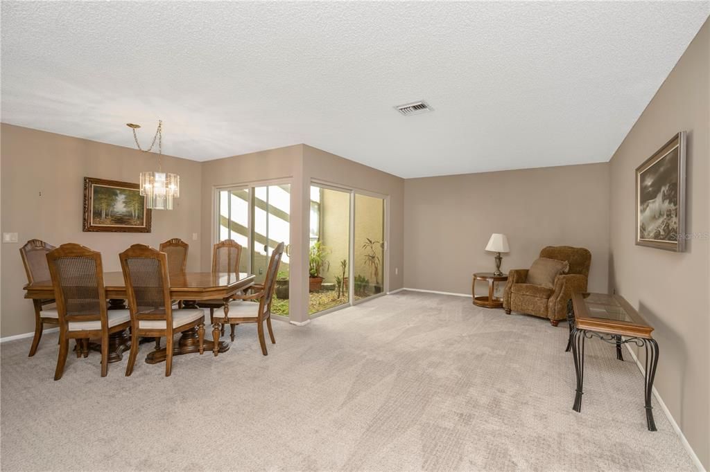 For Sale: $350,000 (2 beds, 2 baths, 1630 Square Feet)