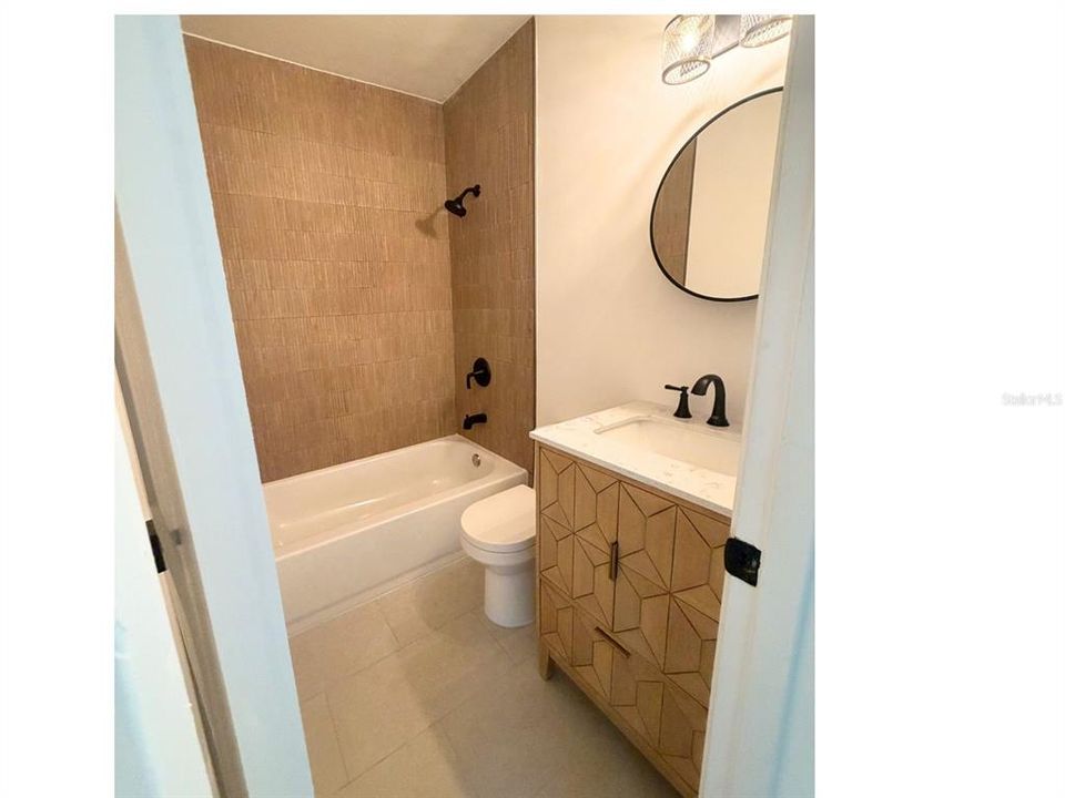 На продажу: $369,000 (3 спален, 2 ванн, 1388 Квадратных фут)