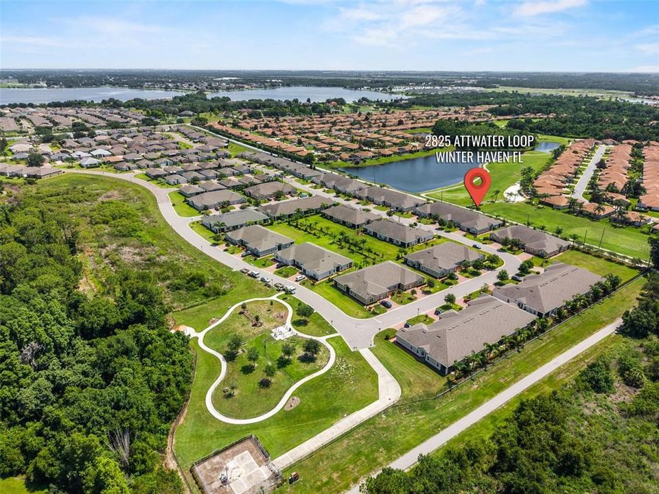 На продажу: $199,999 (2 спален, 2 ванн, 1385 Квадратных фут)