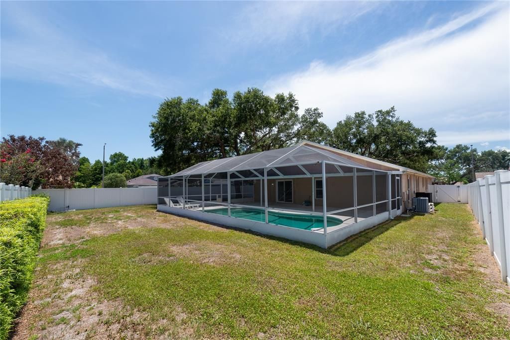 En Venta: $399,500 (3 camas, 2 baños, 1549 Pies cuadrados)
