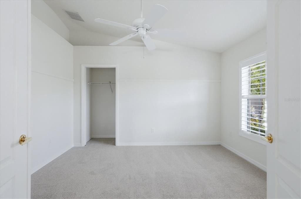 For Sale: $270,000 (3 beds, 2 baths, 1477 Square Feet)
