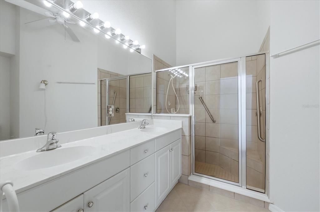 For Sale: $270,000 (3 beds, 2 baths, 1477 Square Feet)
