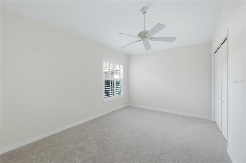 For Sale: $270,000 (3 beds, 2 baths, 1477 Square Feet)