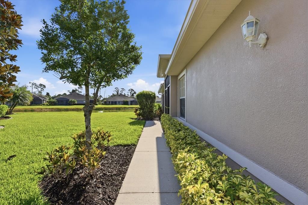 For Sale: $270,000 (3 beds, 2 baths, 1477 Square Feet)
