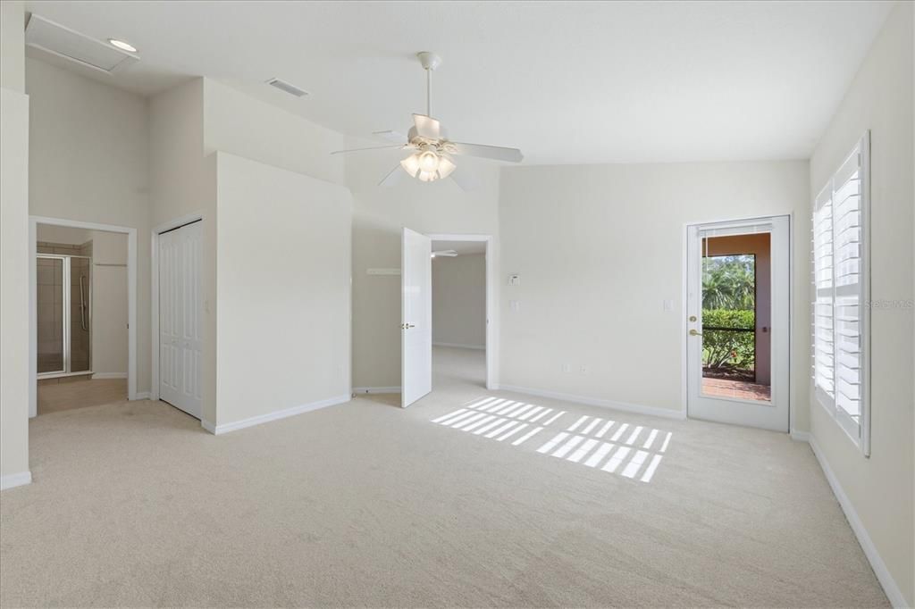 For Sale: $270,000 (3 beds, 2 baths, 1477 Square Feet)