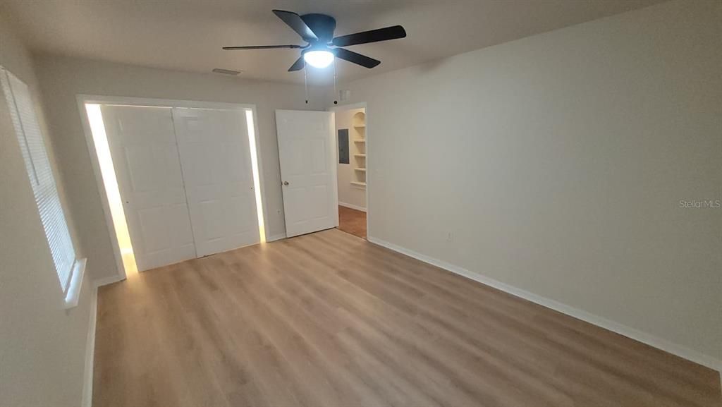En Renta: $1,500 (2 camas, 1 baños, 975 Pies cuadrados)