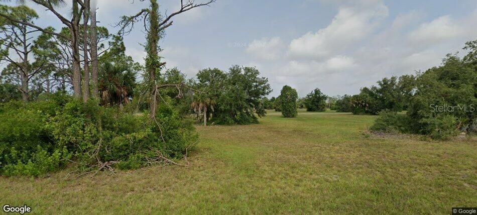 En Venta: $49,900 (0.18 acres)