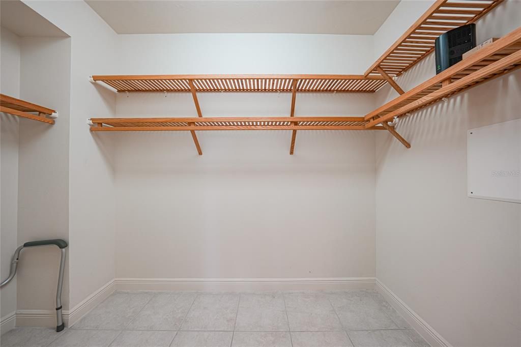 En Venta: $725,000 (3 camas, 3 baños, 2351 Pies cuadrados)