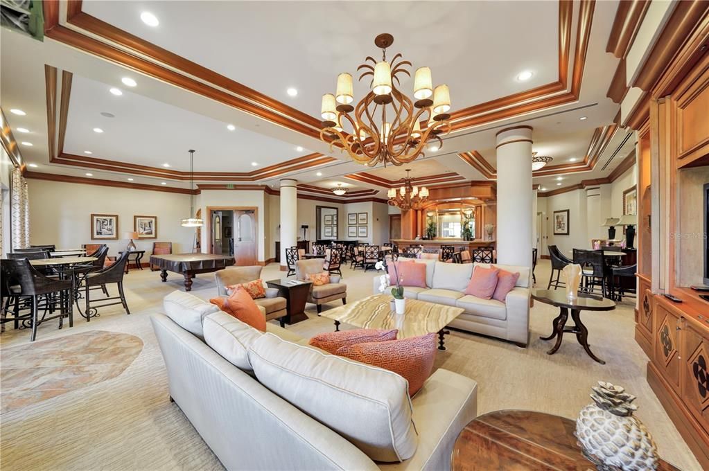 En Venta: $725,000 (3 camas, 3 baños, 2351 Pies cuadrados)