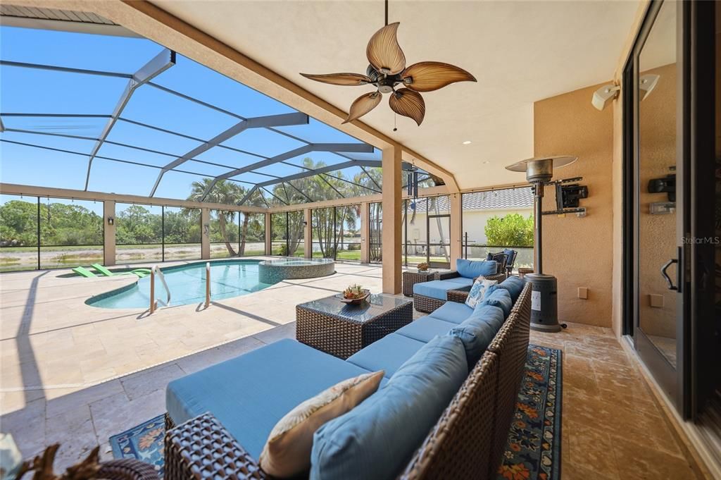 En Venta: $1,299,000 (3 camas, 3 baños, 3129 Pies cuadrados)