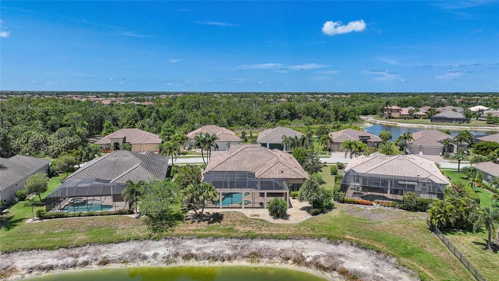 En Venta: $1,299,000 (3 camas, 3 baños, 3129 Pies cuadrados)