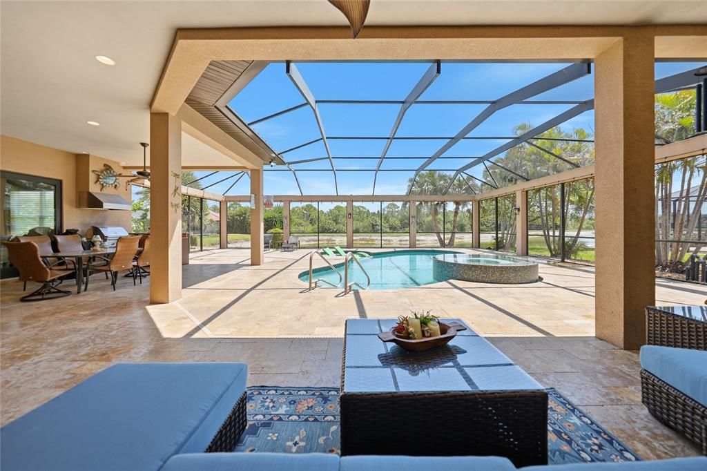 En Venta: $1,299,000 (3 camas, 3 baños, 3129 Pies cuadrados)