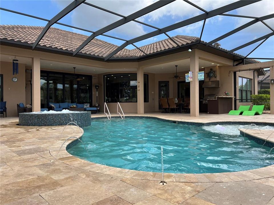 En Venta: $1,299,000 (3 camas, 3 baños, 3129 Pies cuadrados)