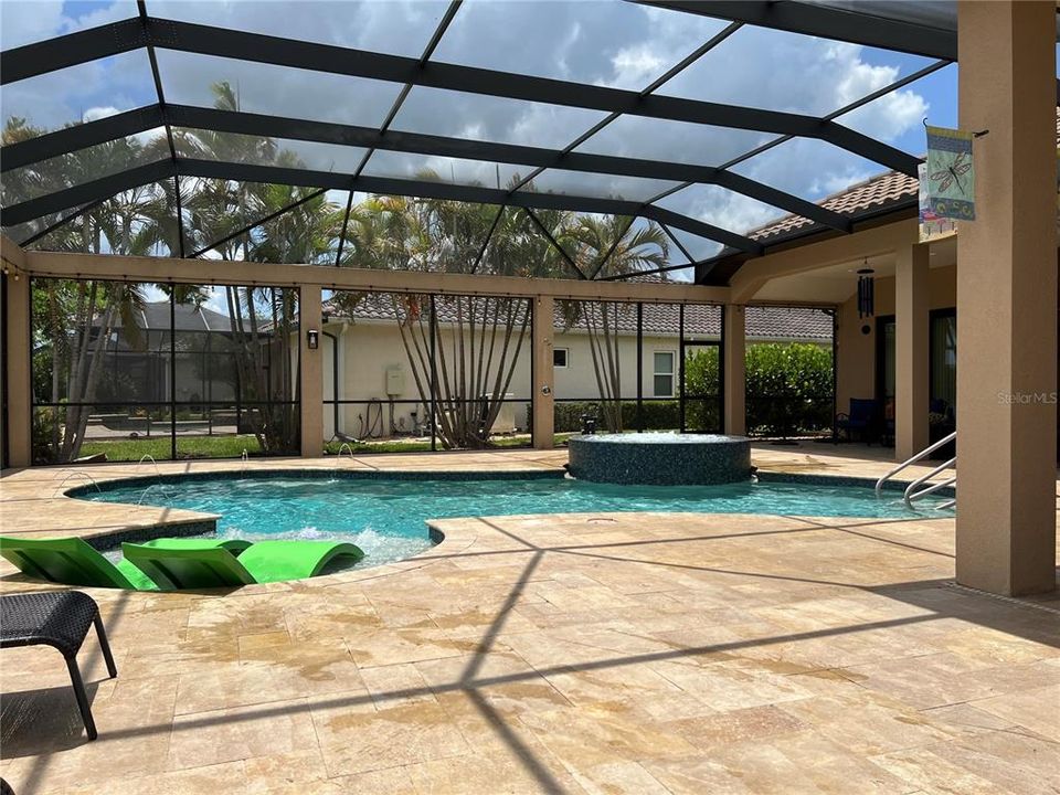 En Venta: $1,299,000 (3 camas, 3 baños, 3129 Pies cuadrados)