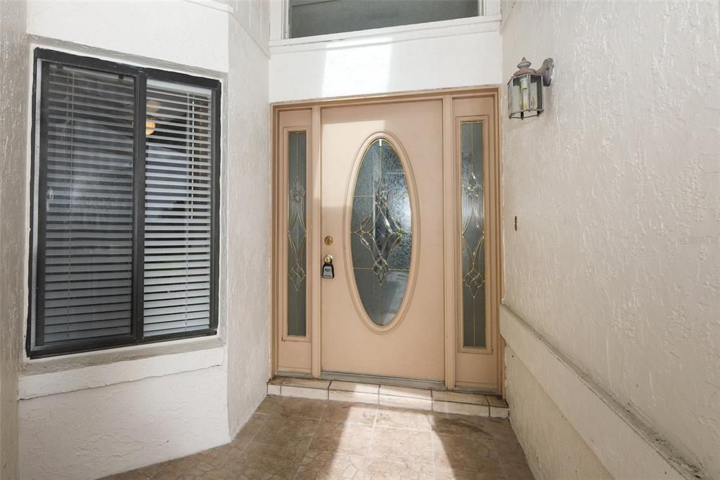 На продажу: $310,000 (2 спален, 2 ванн, 1868 Квадратных фут)