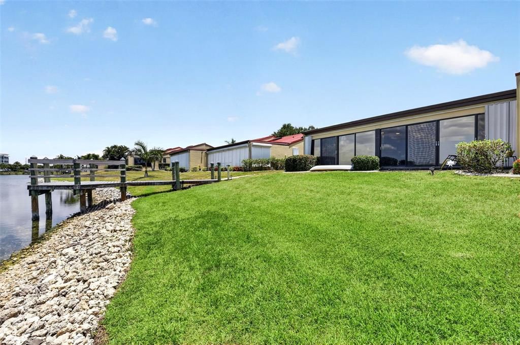 For Sale: $325,000 (3 beds, 2 baths, 2582 Square Feet)