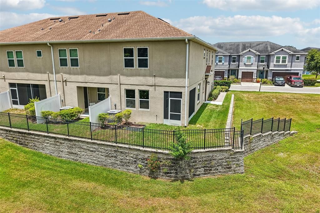 На продажу: $430,000 (3 спален, 2 ванн, 1852 Квадратных фут)