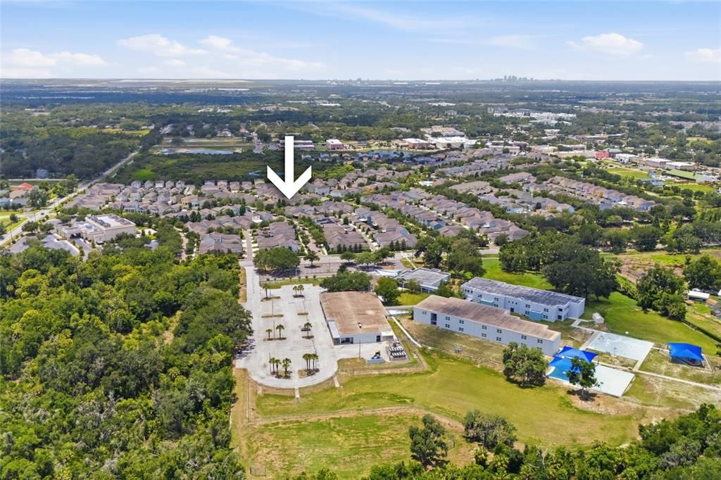 Activo con contrato: $525,000 (3 camas, 2 baños, 2296 Pies cuadrados)