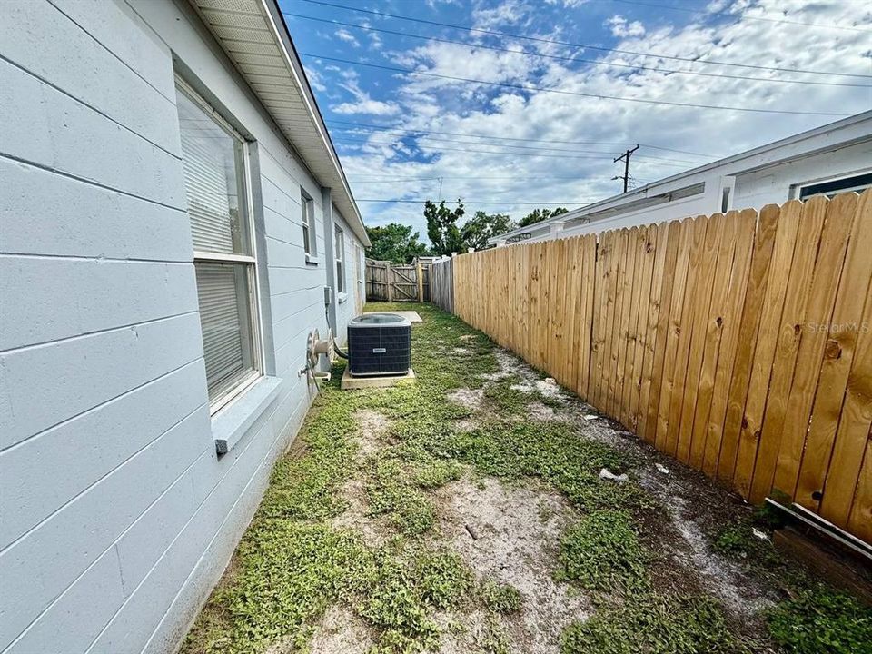 В аренду: $2,200 (3 спален, 2 ванн, 1202 Квадратных фут)