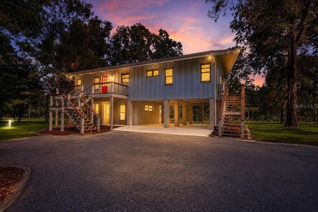 For Sale: $2,500,000 (8 beds, 8 baths, 4458 Square Feet)