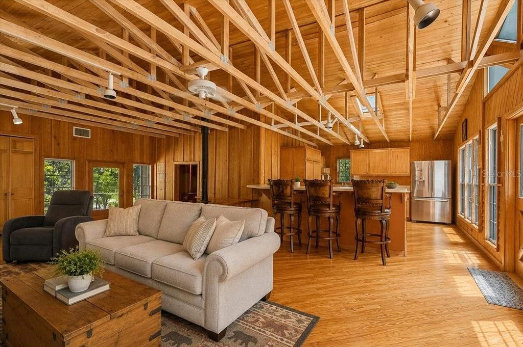 For Sale: $2,500,000 (8 beds, 8 baths, 4458 Square Feet)
