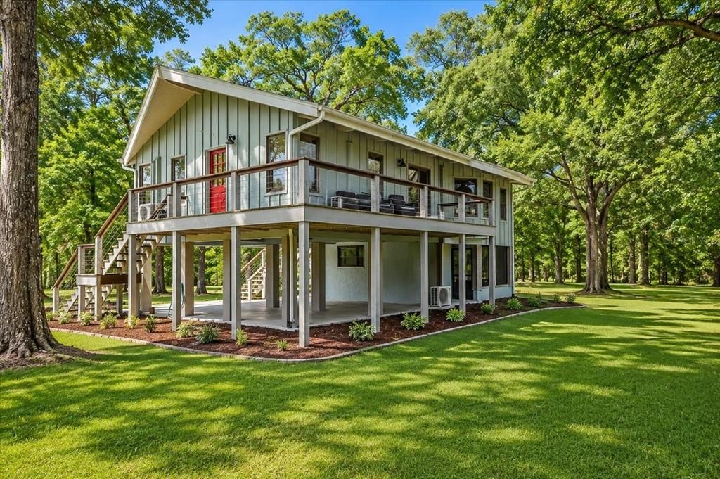 For Sale: $2,500,000 (8 beds, 8 baths, 4458 Square Feet)
