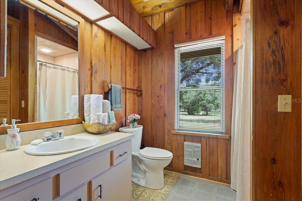 For Sale: $2,500,000 (8 beds, 8 baths, 4458 Square Feet)