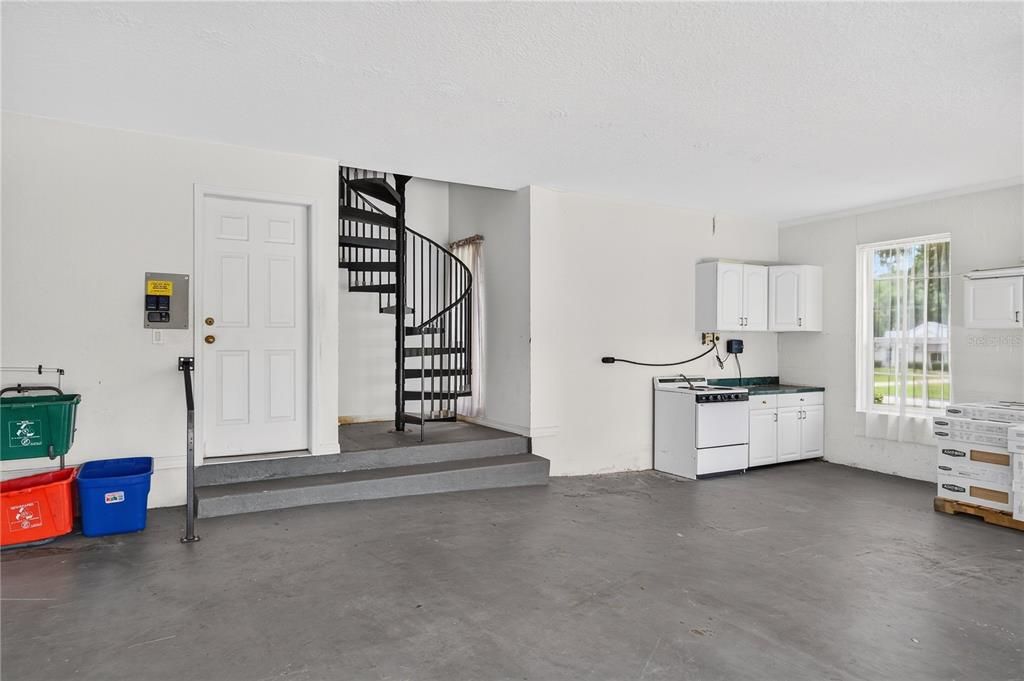 En Venta: $949,900 (4 camas, 4 baños, 4440 Pies cuadrados)