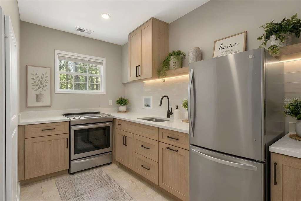 En Venta: $949,900 (4 camas, 4 baños, 4440 Pies cuadrados)