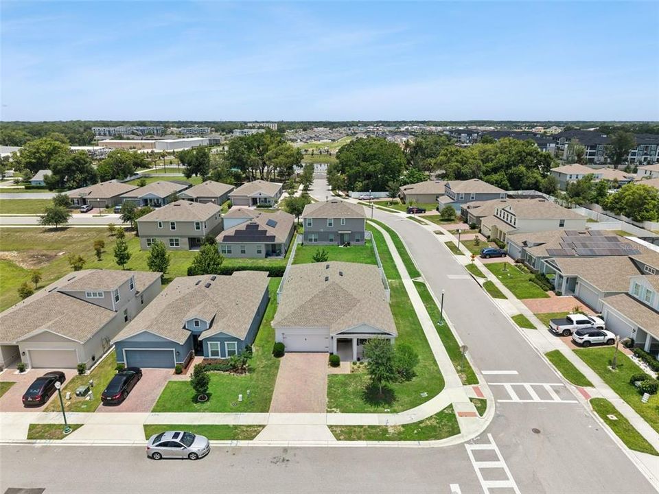 For Sale: $430,000 (4 beds, 2 baths, 1996 Square Feet)