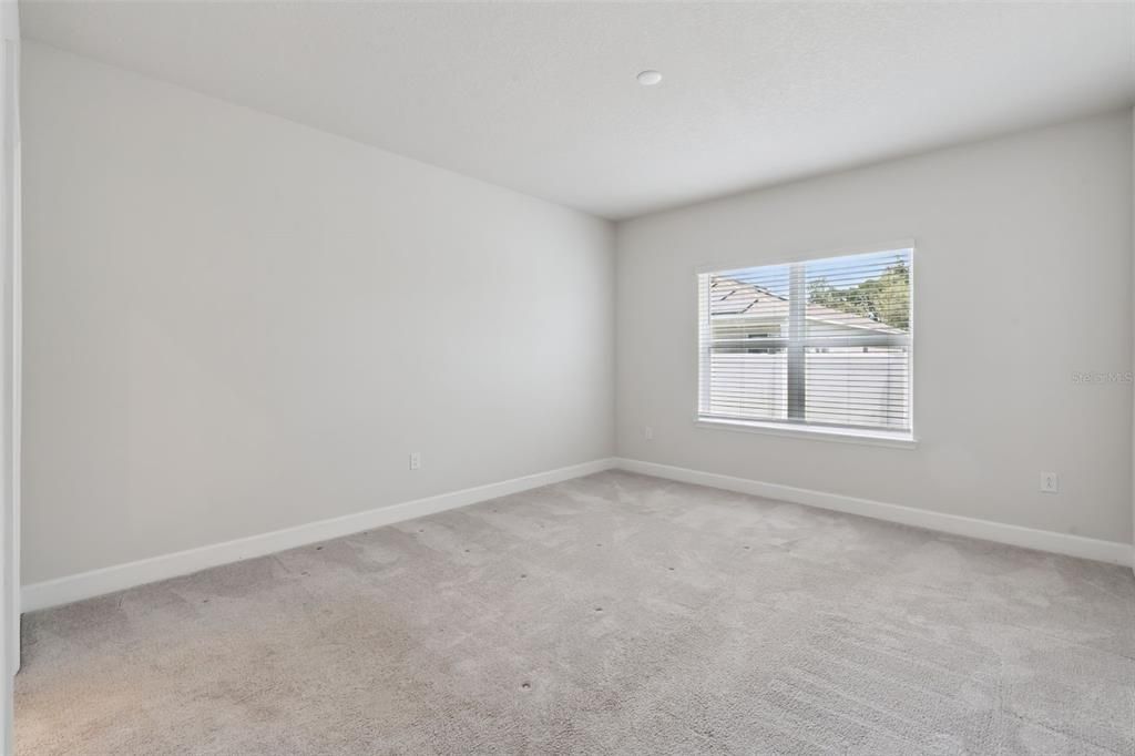 For Sale: $430,000 (4 beds, 2 baths, 1996 Square Feet)